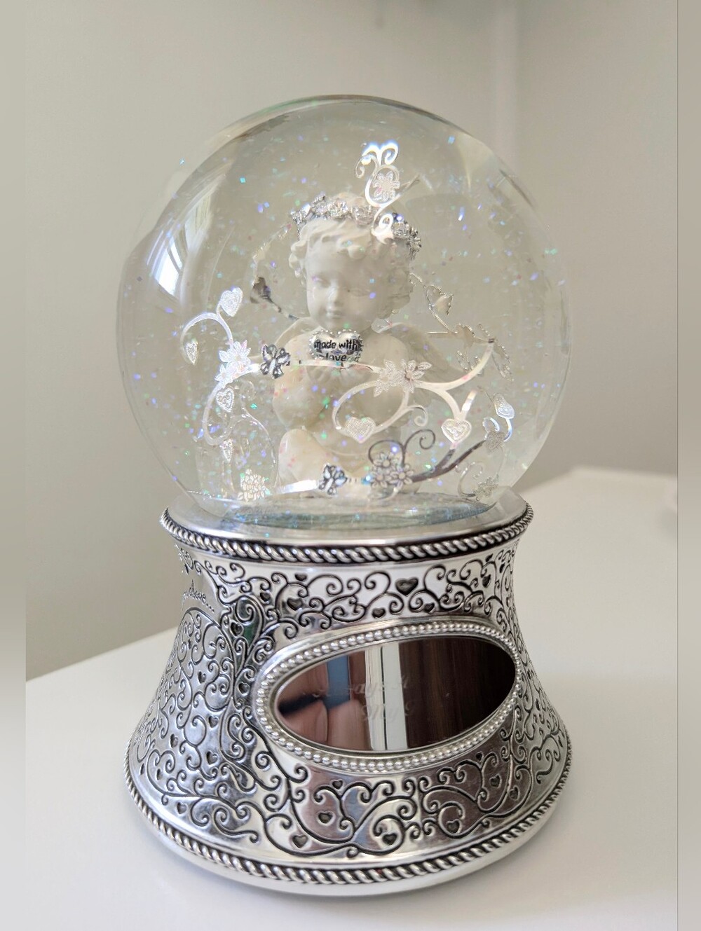 TR Angel Music Collectable Glitter Globe "Pachelbel's Canon" Instrumental Song